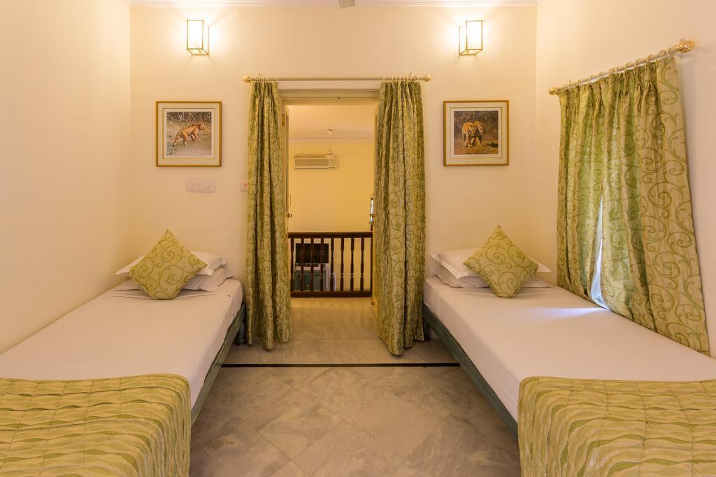 Garden Hotel - Heritage By Hrh Group Of Hotels أُودايبور المظهر الخارجي الصورة