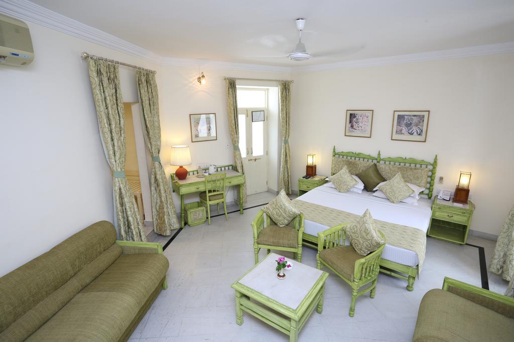Garden Hotel - Heritage By Hrh Group Of Hotels أُودايبور المظهر الخارجي الصورة